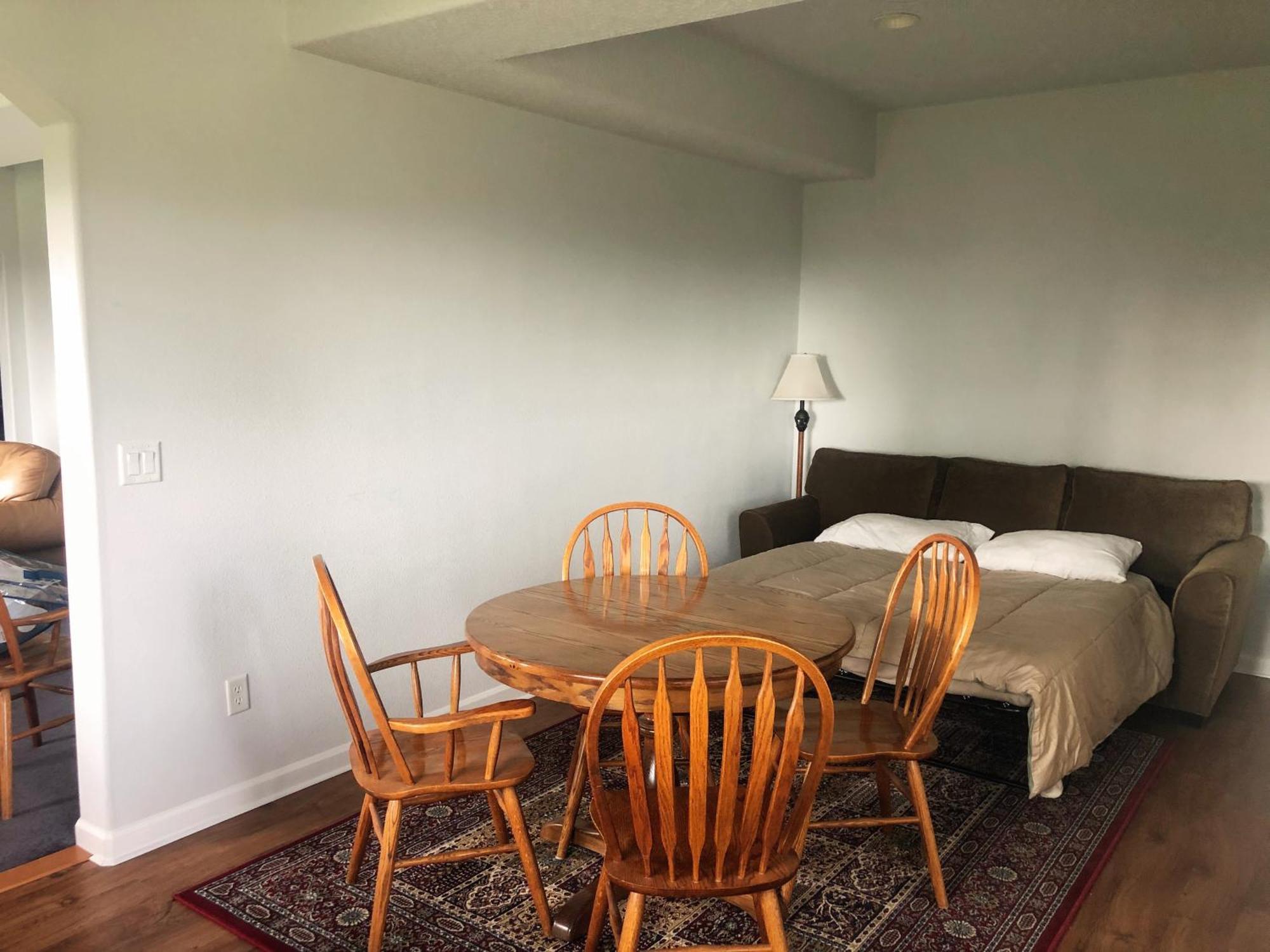 2 Bedroom Suite: Views, Private Entrance, Evchgr Amity Εξωτερικό φωτογραφία