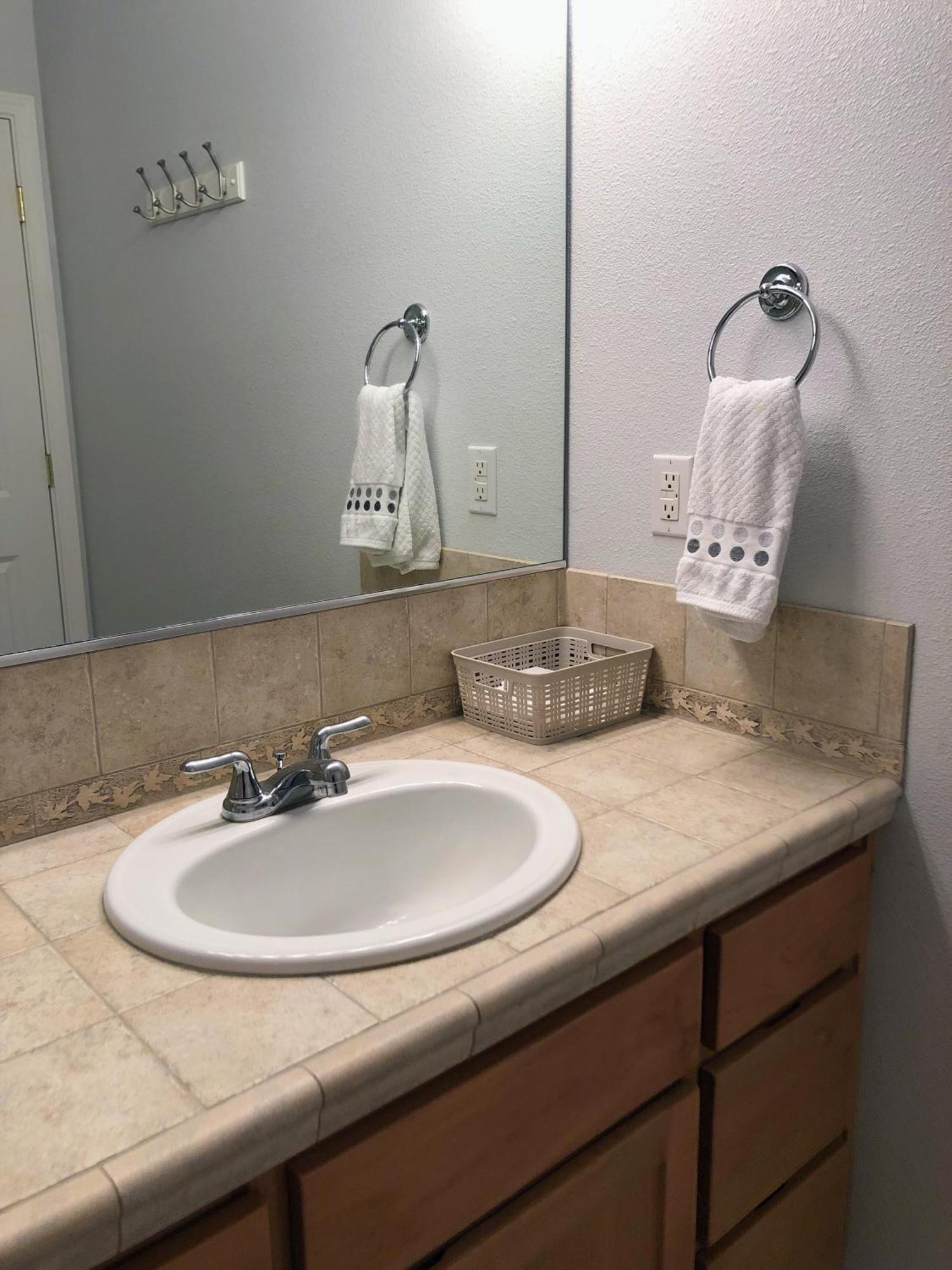 2 Bedroom Suite: Views, Private Entrance, Evchgr Amity Εξωτερικό φωτογραφία