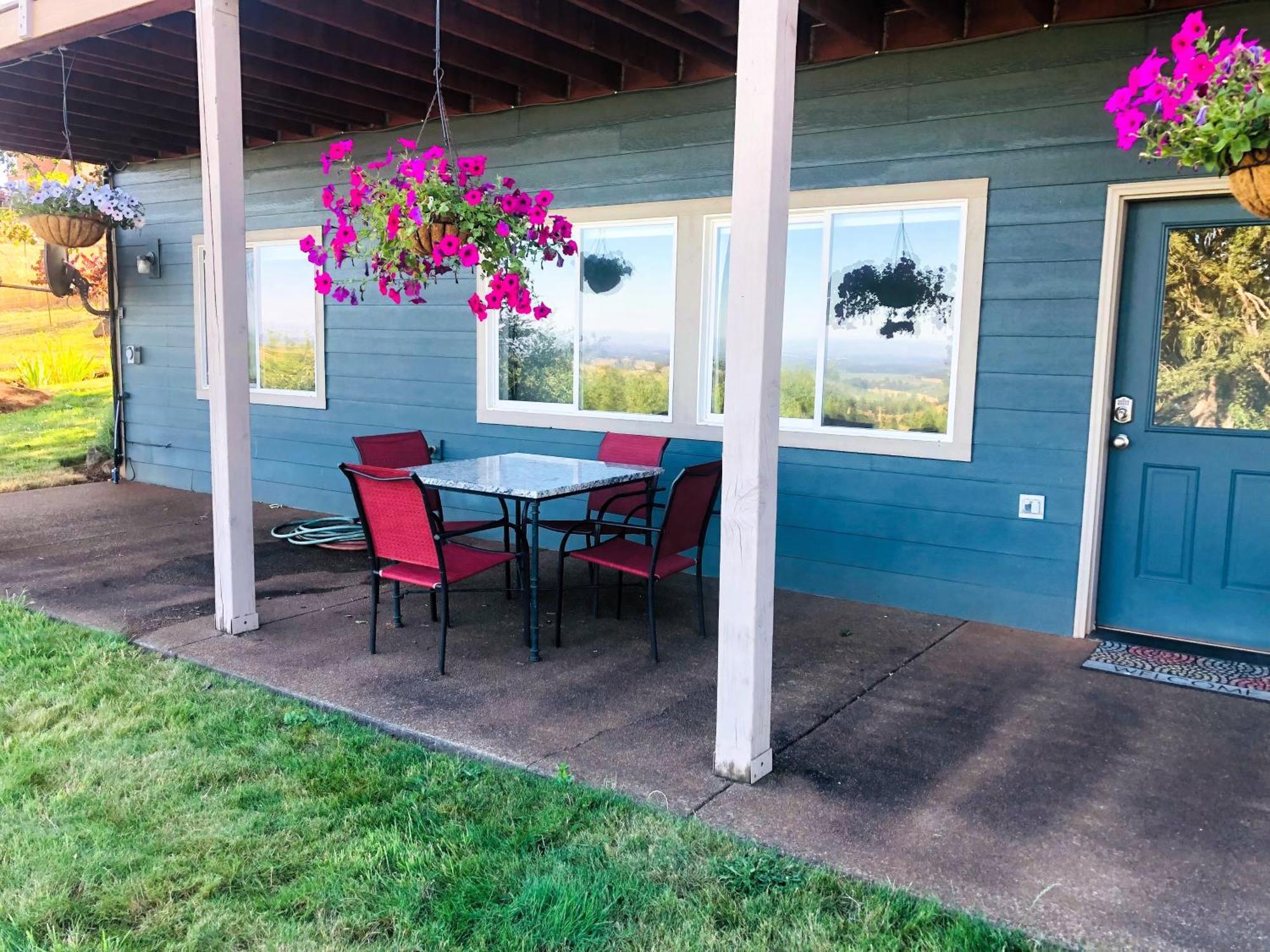 2 Bedroom Suite: Views, Private Entrance, Evchgr Amity Εξωτερικό φωτογραφία